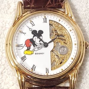 Vintage Disney Mickey Mouse Men's Gold Tone Watch One Jewel Brown Leather Strap